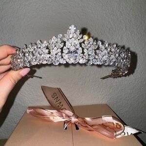 Elegant Bridal 100% Swarovski Crystal Tiara